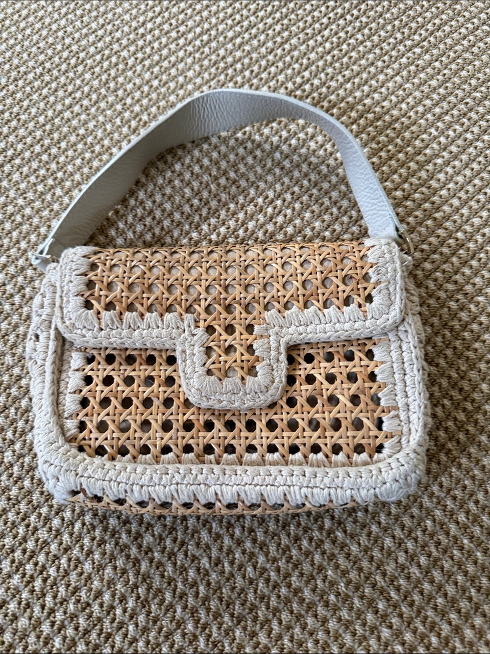 Woven Rattan Crochet Trim Shoulder Bag in Natural and Cream